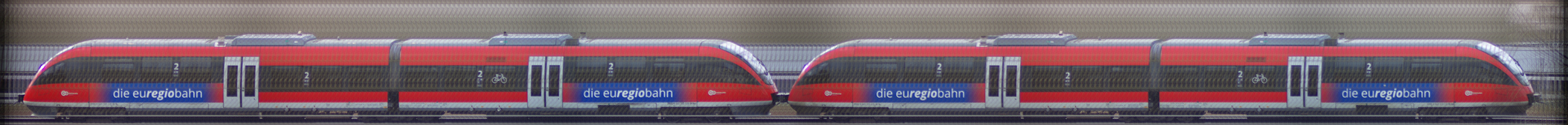 There should be a train photo here :'(