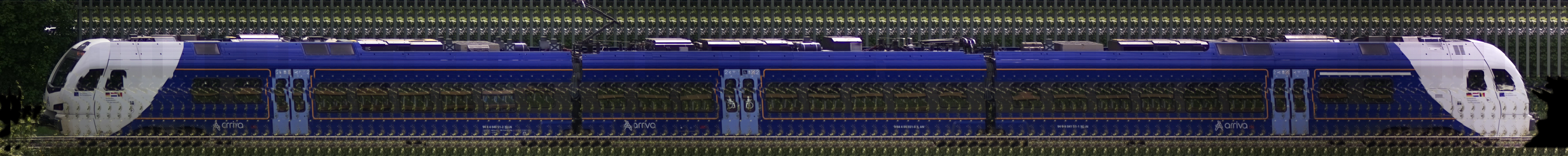 There should be a train photo here :'(