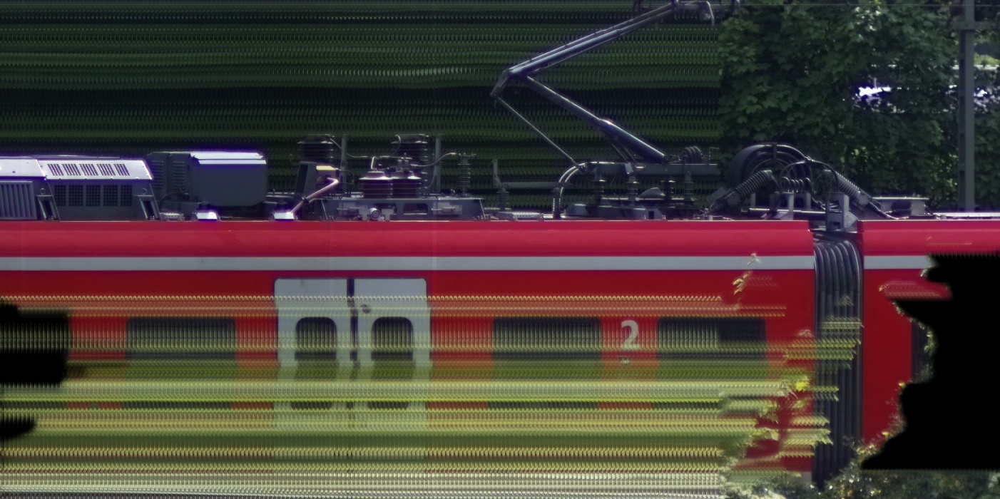 There should be a train photo here :'(