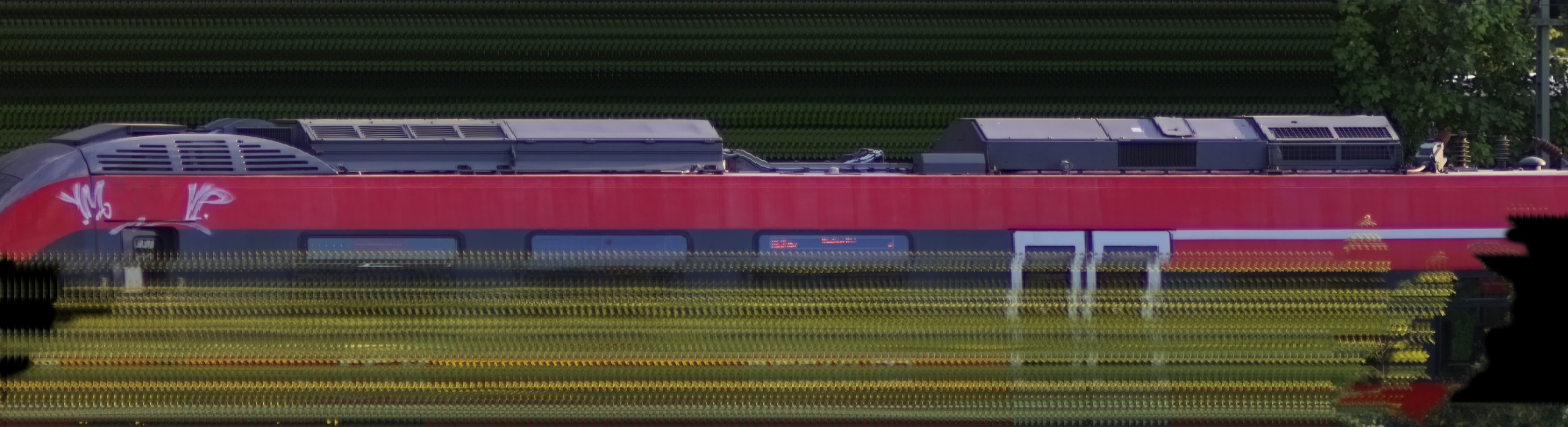 There should be a train photo here :'(
