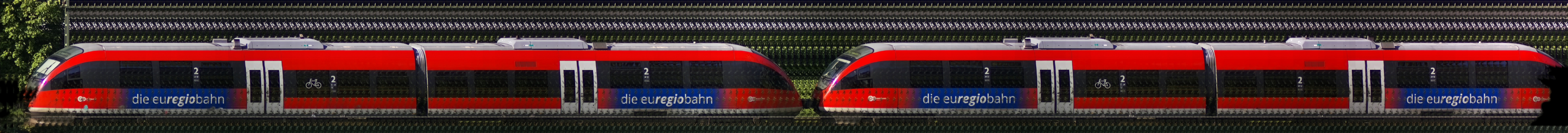 There should be a train photo here :'(