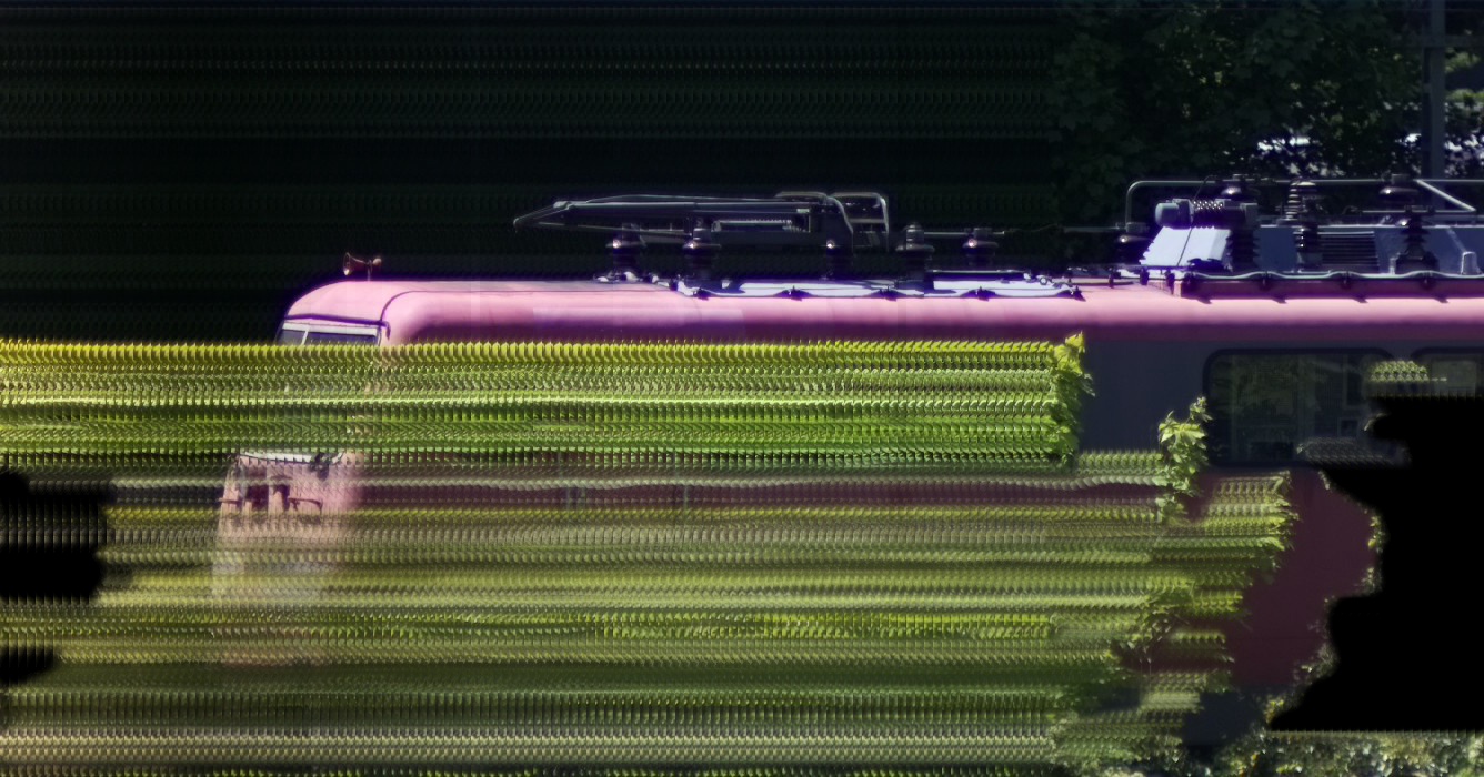 There should be a train photo here :'(