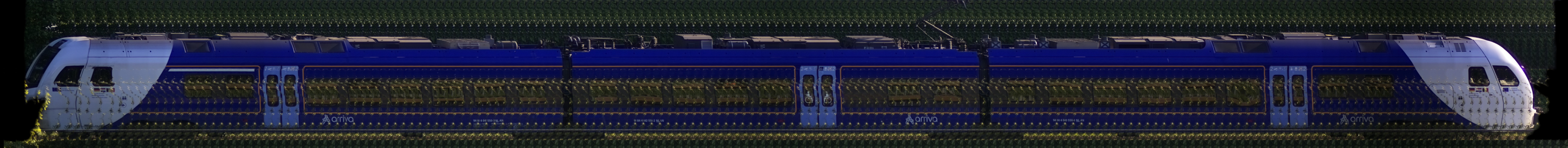 There should be a train photo here :'(