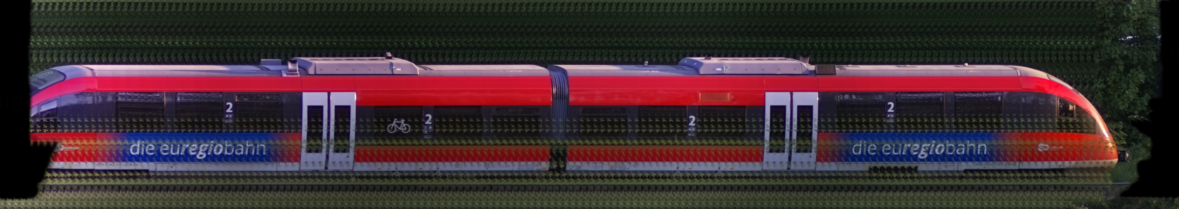 There should be a train photo here :'(