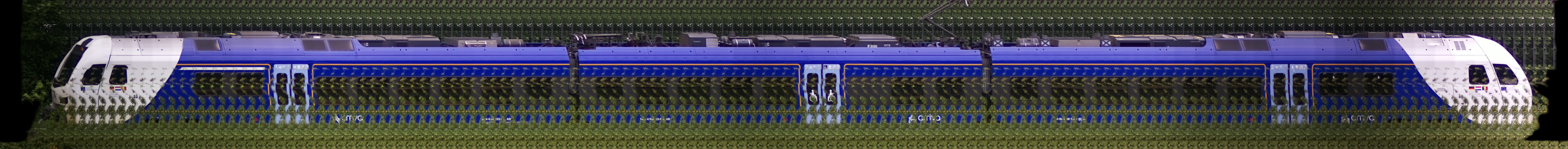 There should be a train photo here :'(