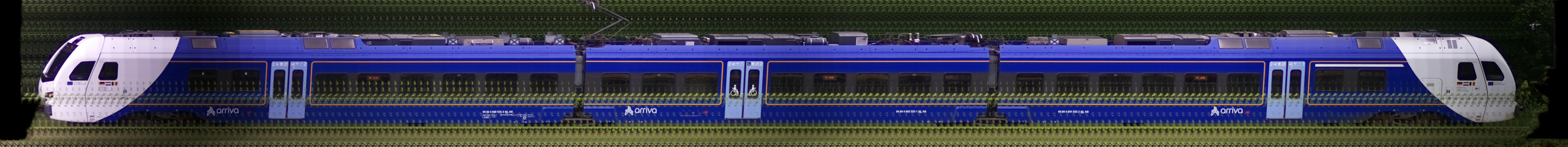There should be a train photo here :'(