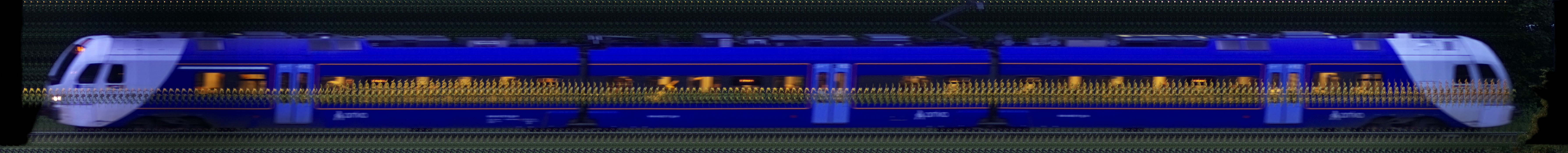 There should be a train photo here :'(
