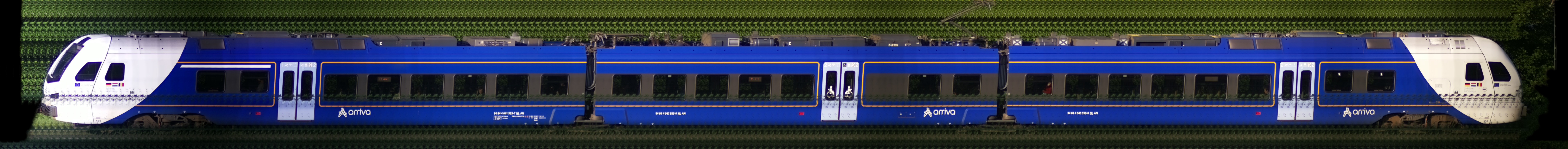 There should be a train photo here :'(