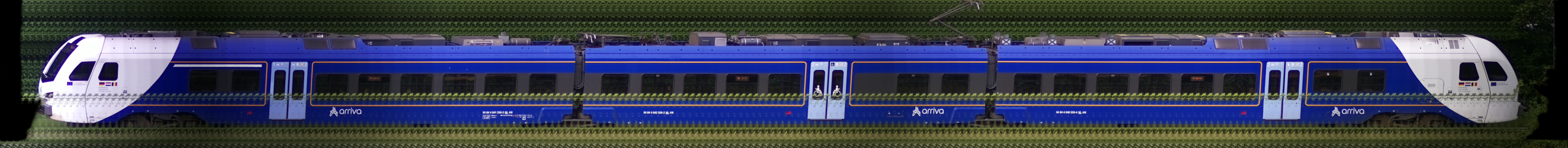There should be a train photo here :'(