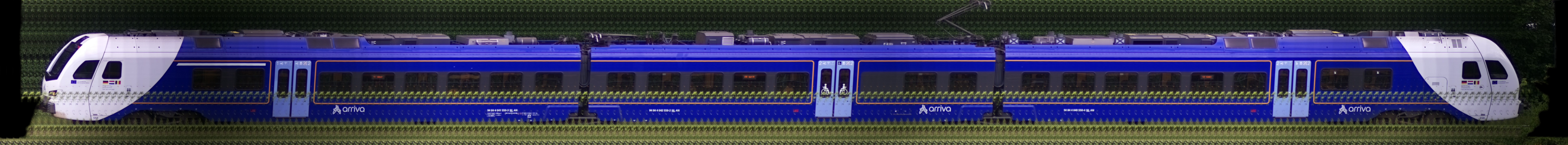 There should be a train photo here :'(