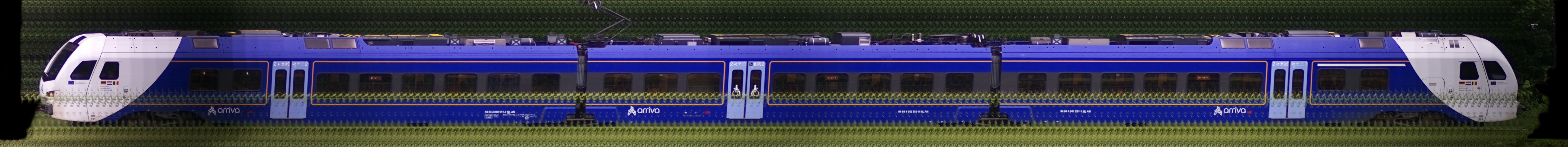 There should be a train photo here :'(