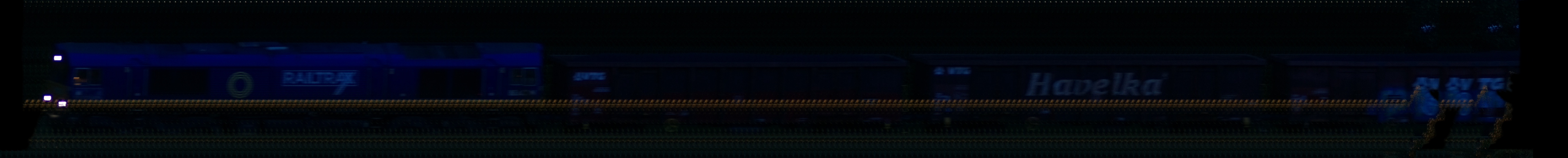 There should be a train photo here :'(