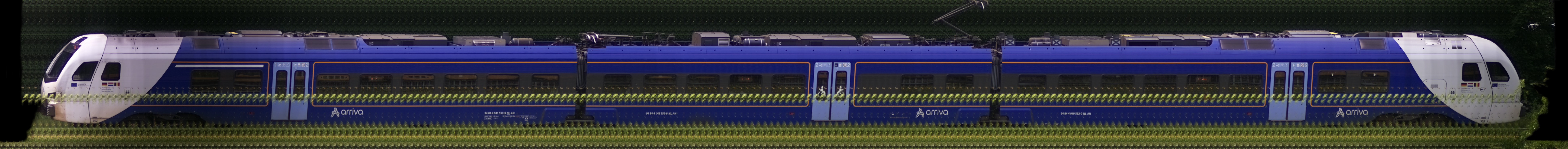 There should be a train photo here :'(