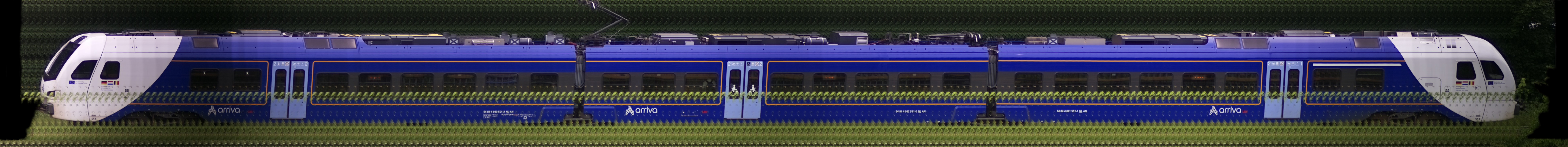 There should be a train photo here :'(