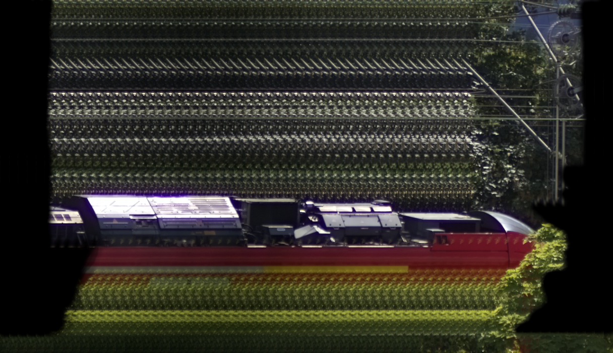 There should be a train photo here :'(