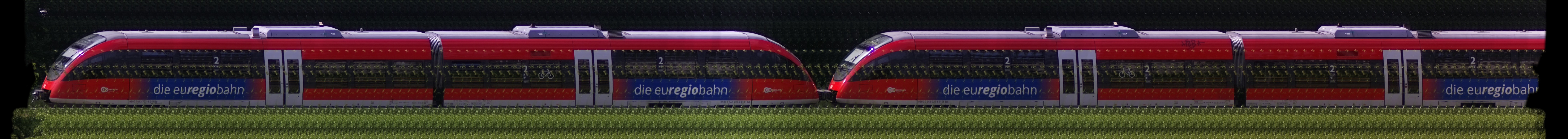 There should be a train photo here :'(