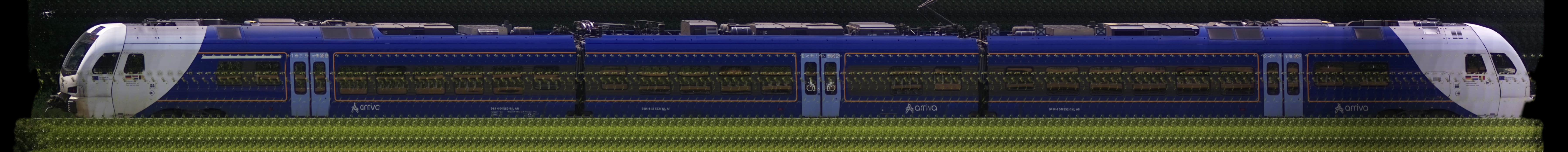 There should be a train photo here :'(