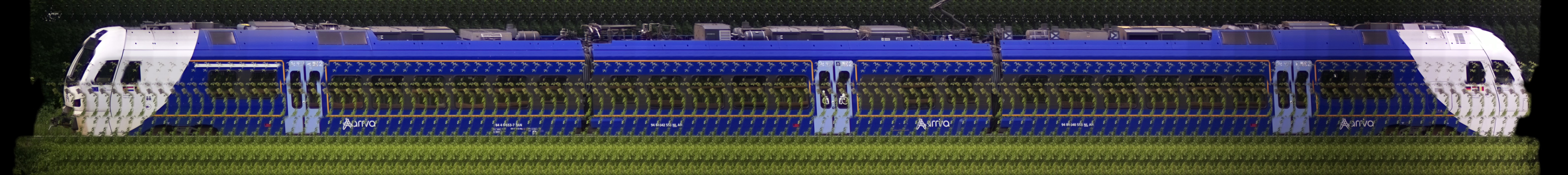 There should be a train photo here :'(