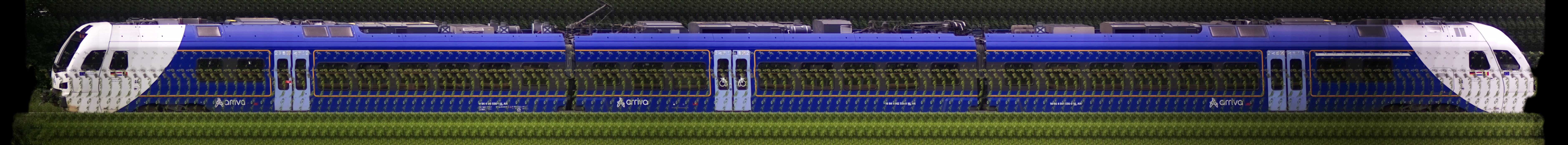 There should be a train photo here :'(