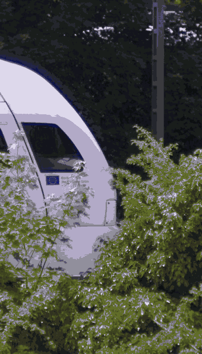 There should be a train video here :'(