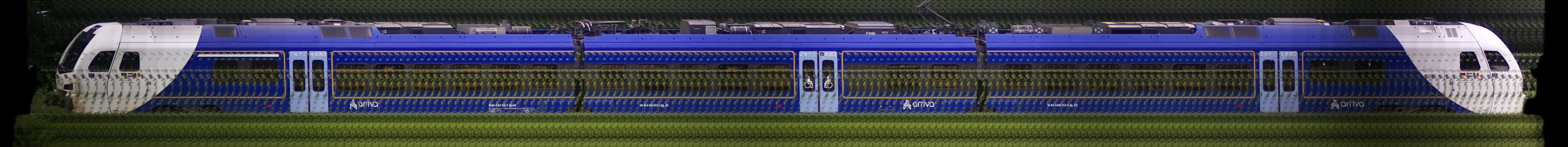 There should be a train photo here :'(