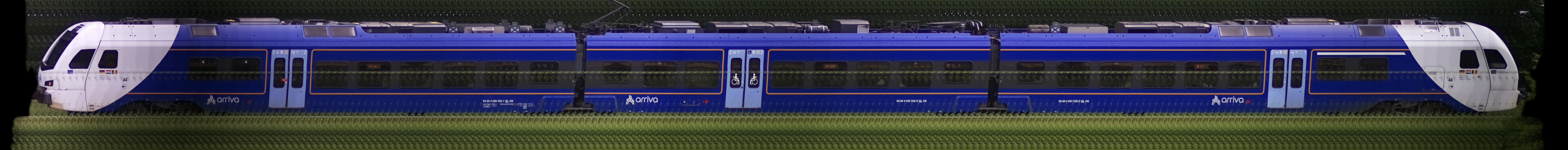 There should be a train photo here :'(