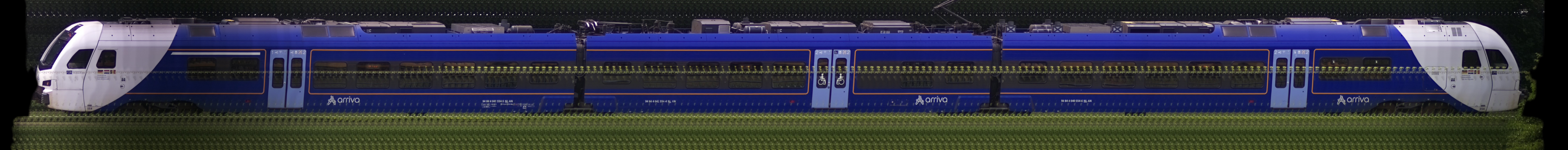 There should be a train photo here :'(