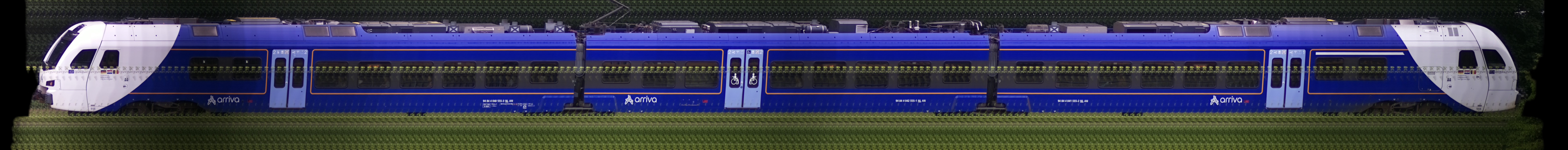 There should be a train photo here :'(