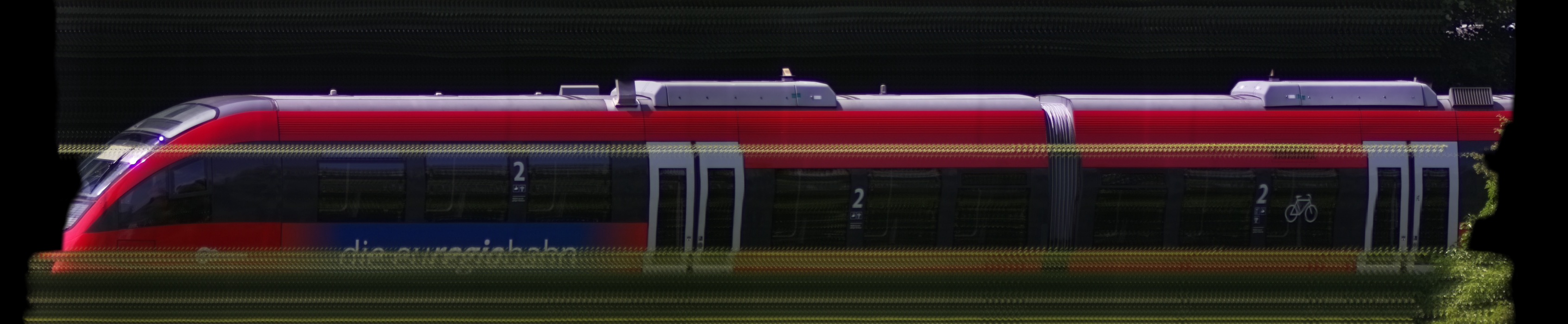There should be a train photo here :'(