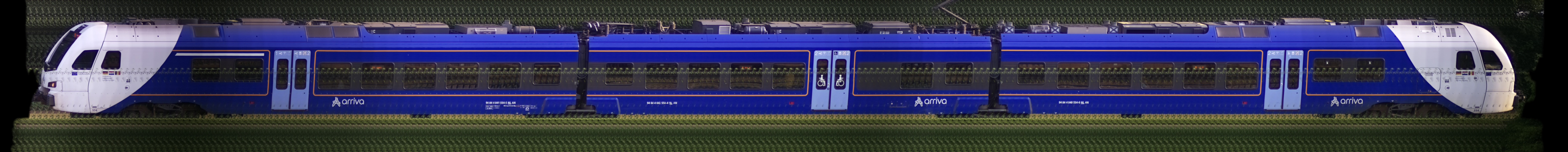There should be a train photo here :'(