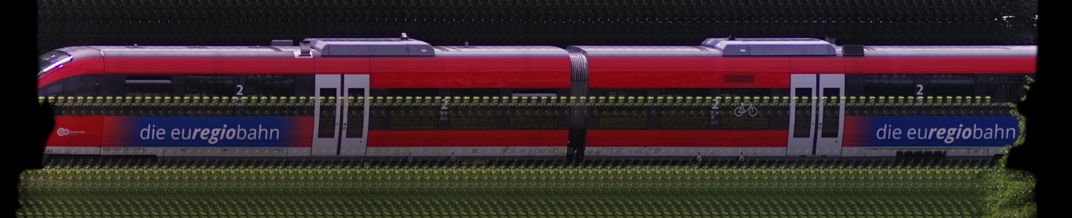 There should be a train photo here :'(