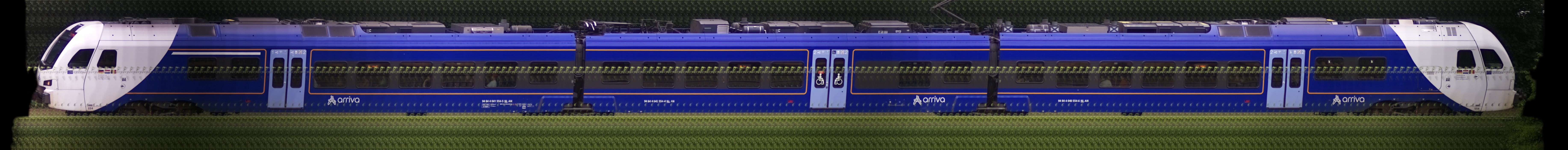 There should be a train photo here :'(