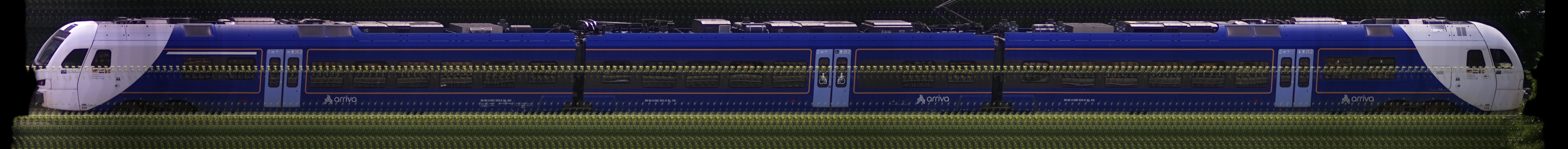 There should be a train photo here :'(