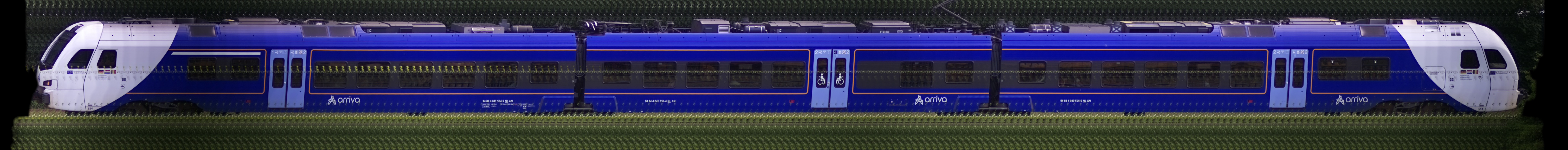 There should be a train photo here :'(