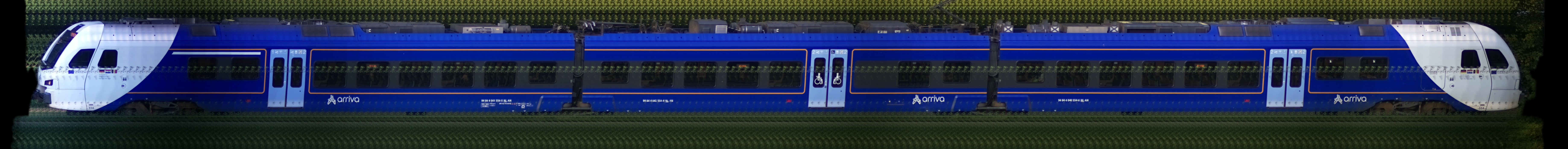 There should be a train photo here :'(