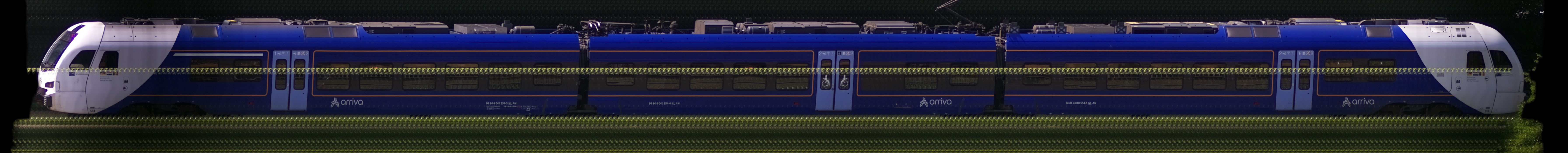 There should be a train photo here :'(