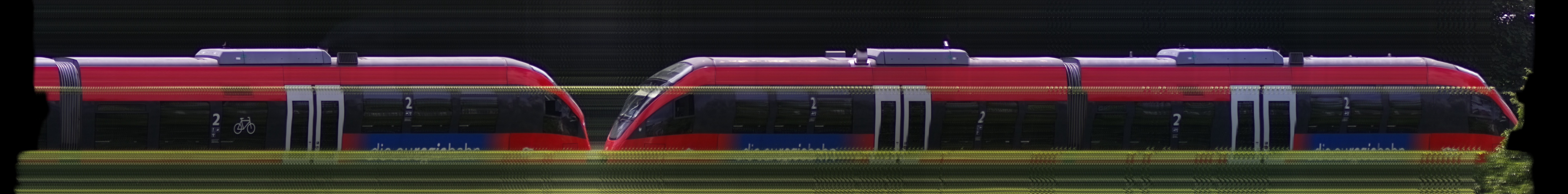 There should be a train photo here :'(