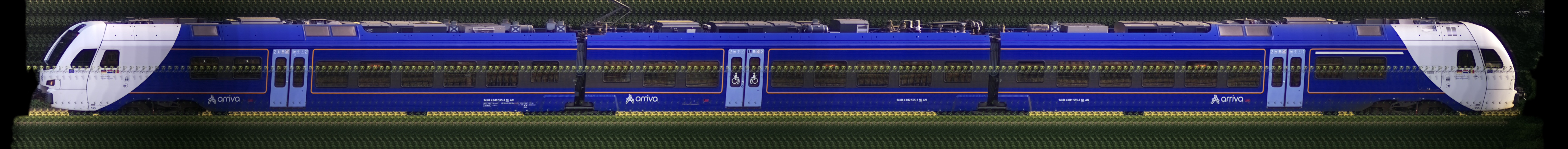 There should be a train photo here :'(