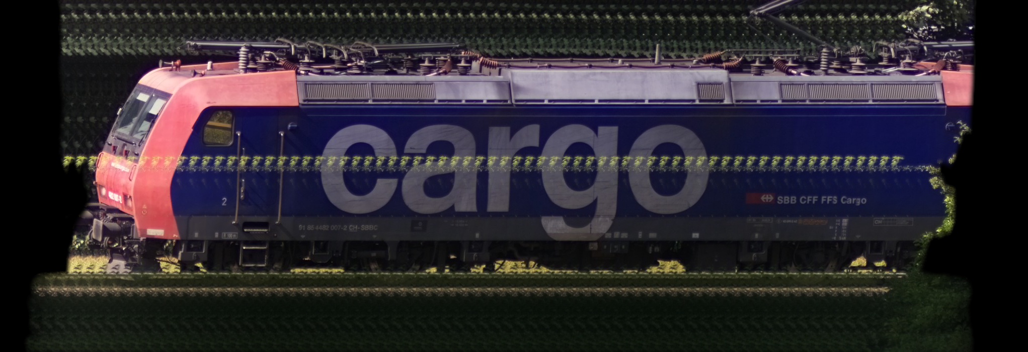 There should be a train photo here :'(