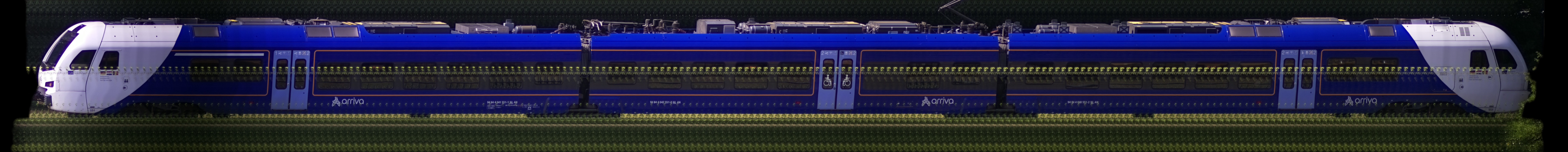 There should be a train photo here :'(
