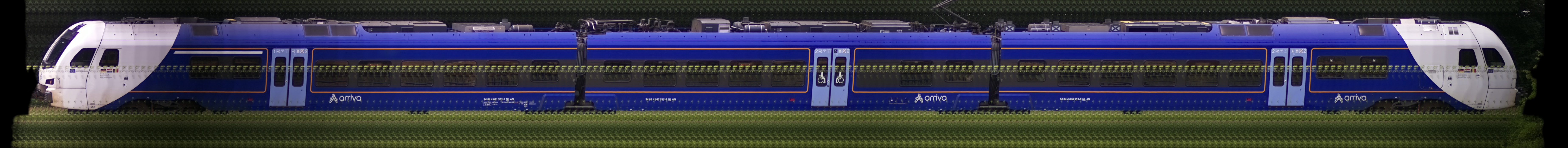 There should be a train photo here :'(
