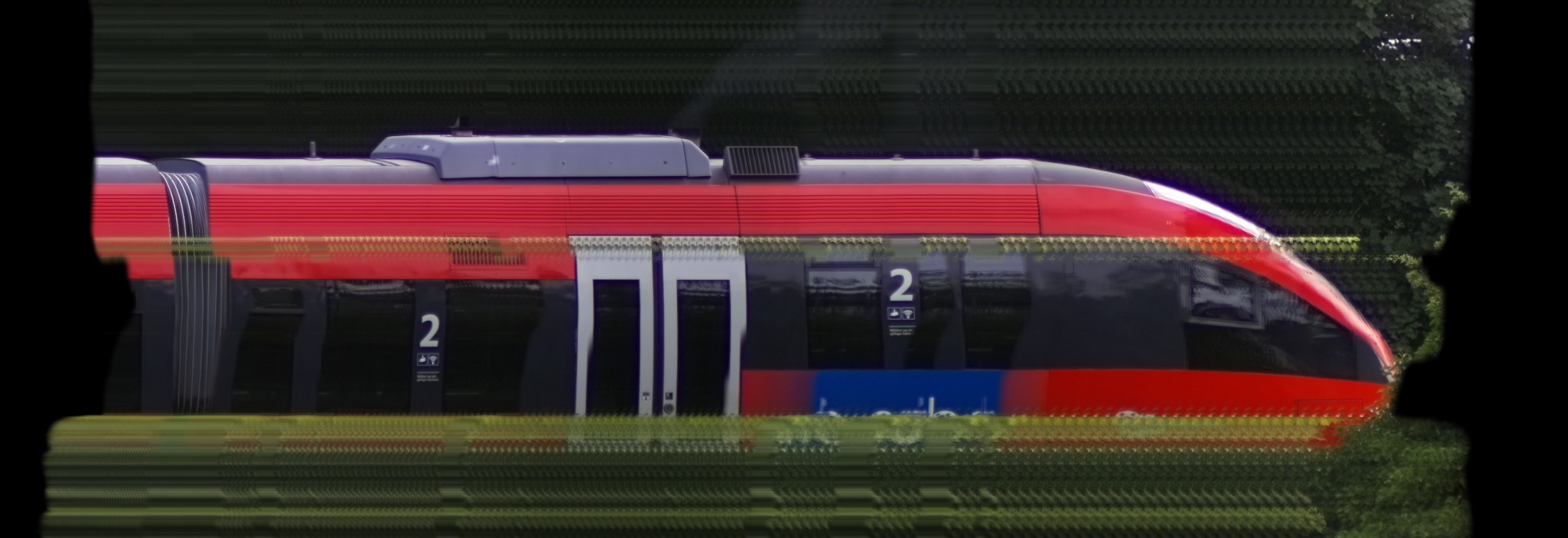 There should be a train photo here :'(