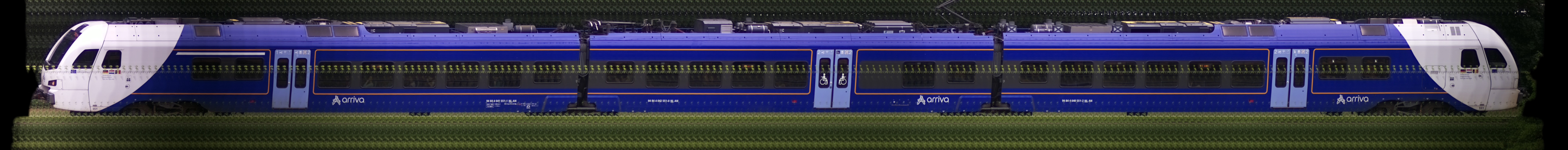 There should be a train photo here :'(