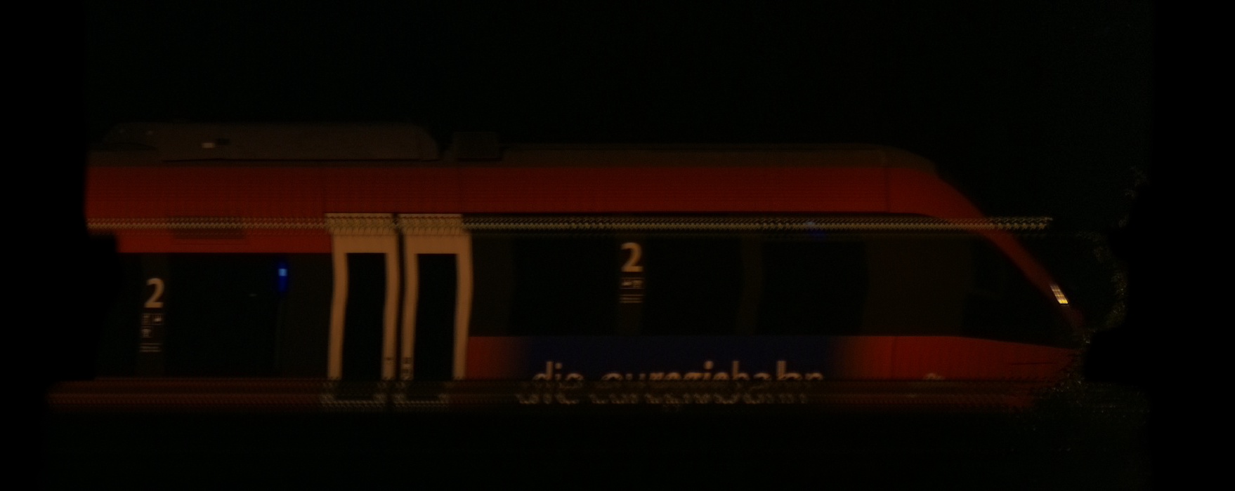 There should be a train photo here :'(