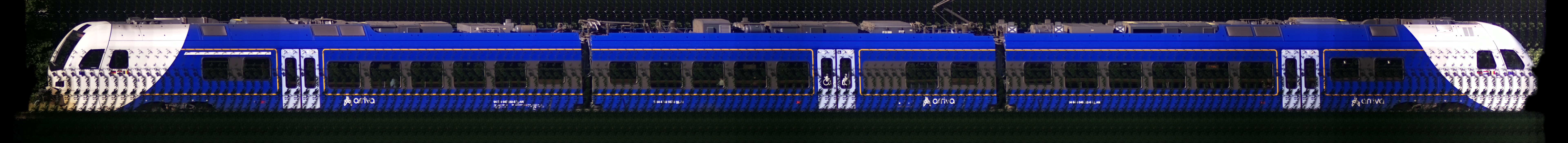 There should be a train photo here :'(