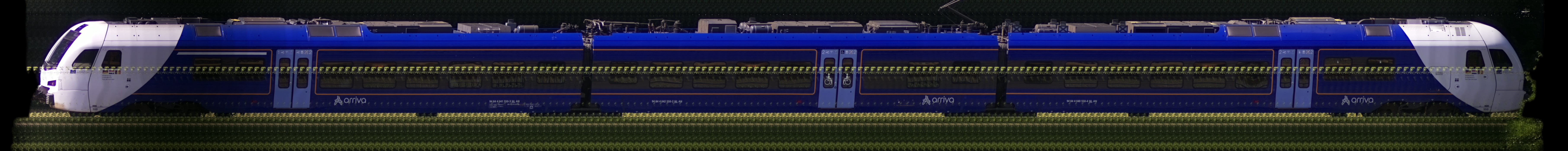 There should be a train photo here :'(