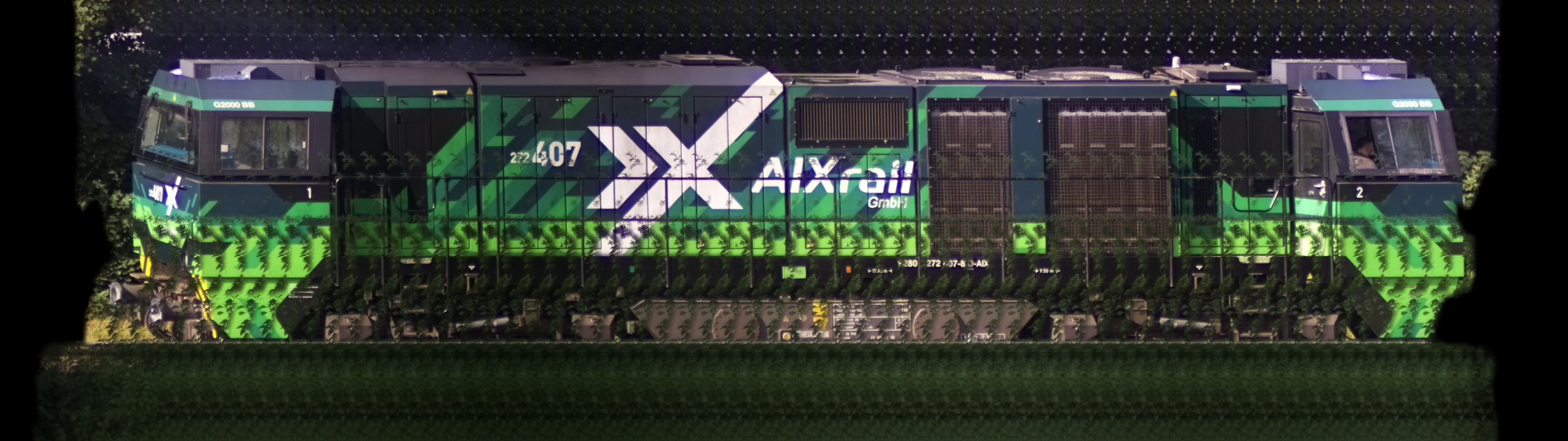 There should be a train photo here :'(