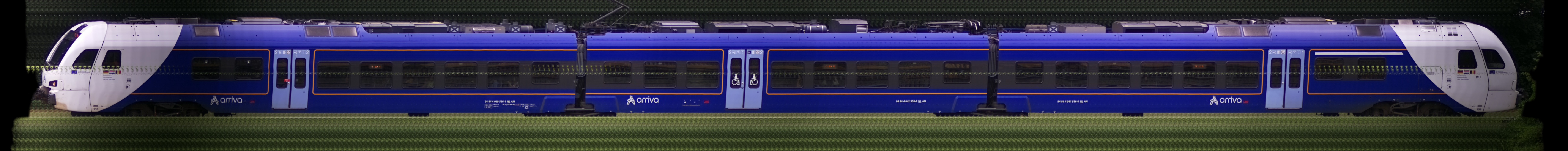 There should be a train photo here :'(