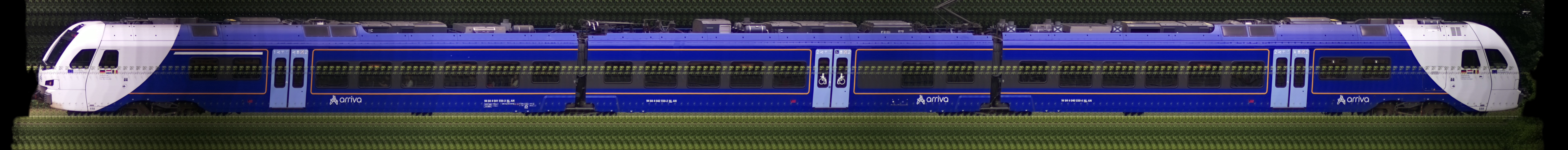 There should be a train photo here :'(
