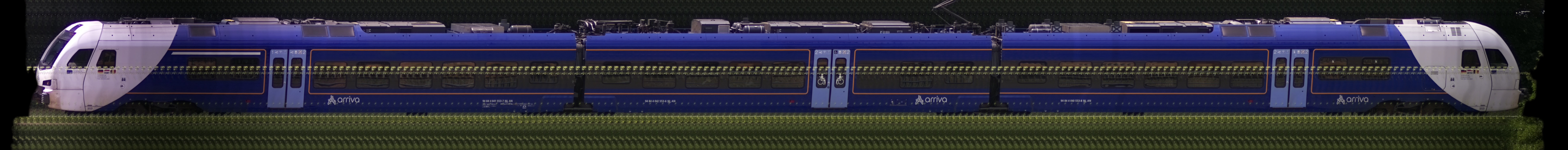 There should be a train photo here :'(